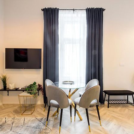 Central Exclusive Apartments ブダペスト エクステリア 写真